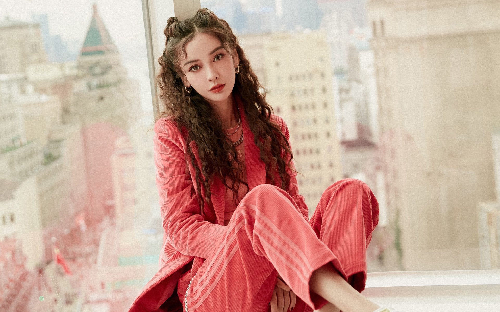 球场战术：不同教练的战术理念深度解读，篮球战术教练