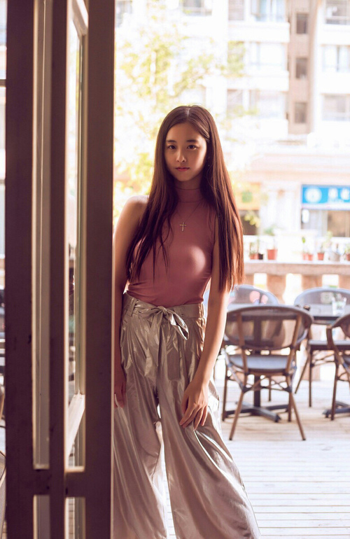 是否应将比赛转移至中立场进行，将比赛进行到底