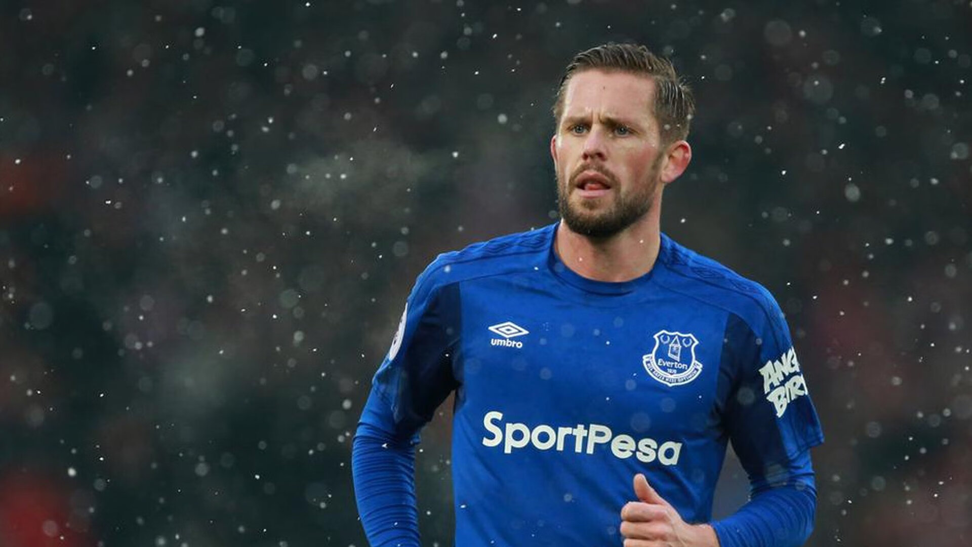 破解“迷宫”赛段:装备调校与行车技巧深度解析