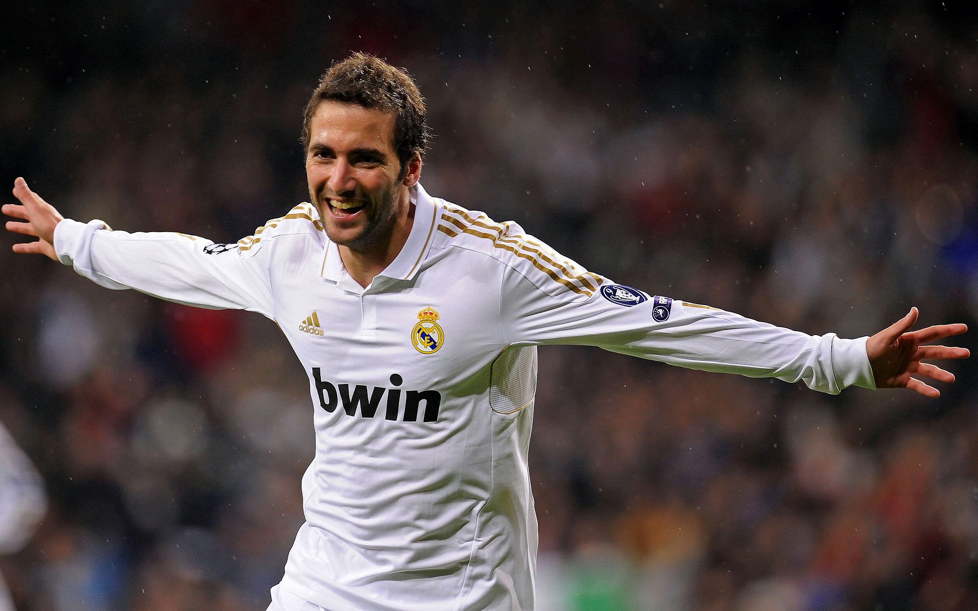 英超：阿森纳4-0完胜布莱顿，年轻新星发挥出色，阿森纳对布莱顿比分多少